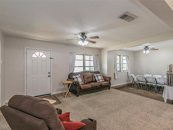 3rd image of 1000 Harris Dr