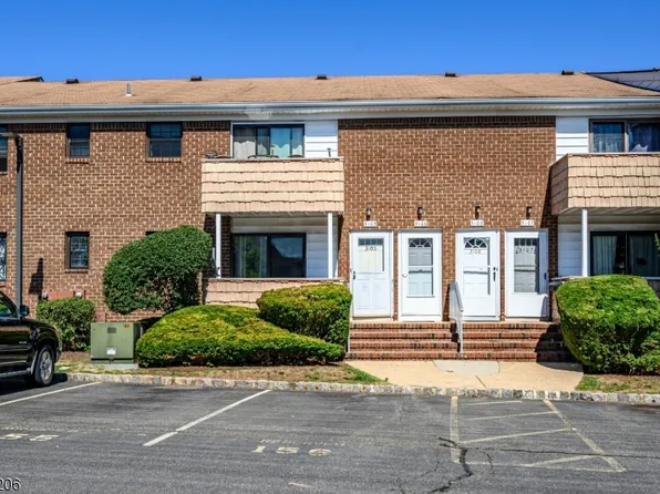 3105 Cromwell Ct #3105, Hillsborough Twp., NJ 08844