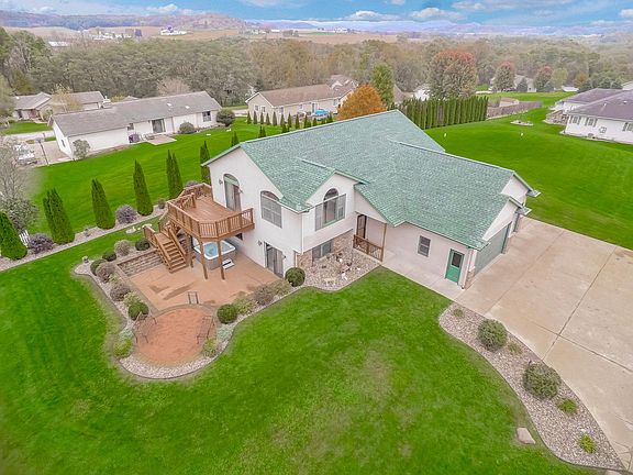 4th image of W3802 Southern Dr