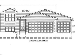 3751 Gala Ln NW, Rochester, MN 55901