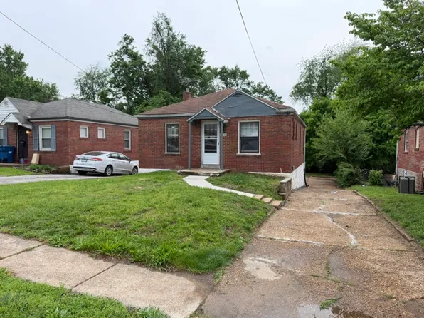 7152 Dawson Pl, Saint Louis, MO 63136