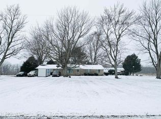 69309 Walnut Rd, Walkerton, IN 46574