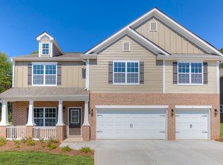 124 Hartwood Lake Ln, Greer, SC 29650