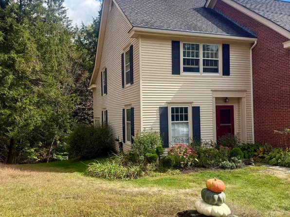 85 Townhouse Way #13, Woodstock, VT 05091