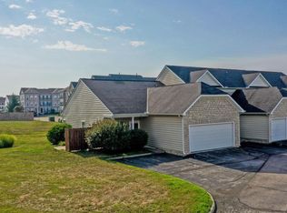 374 Piney Creek Dr #32, Blacklick, OH 43004