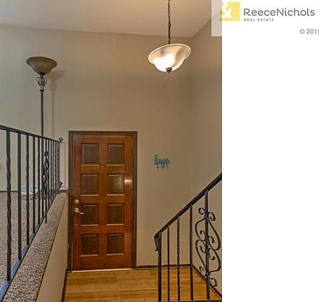 3rd image of 3388 S Peck Cir