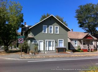968 SE Pine St APT 5, Roseburg, OR 97470