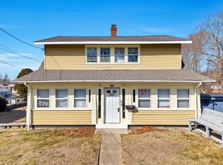 170 Walker Hill Rd, Groton, CT 06340