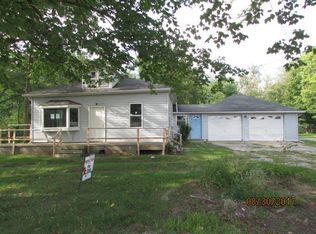 8136 Woodard Rd, Rives Junction, MI 49277