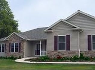 6991 Auburn Rd, Concord Township, OH 44077