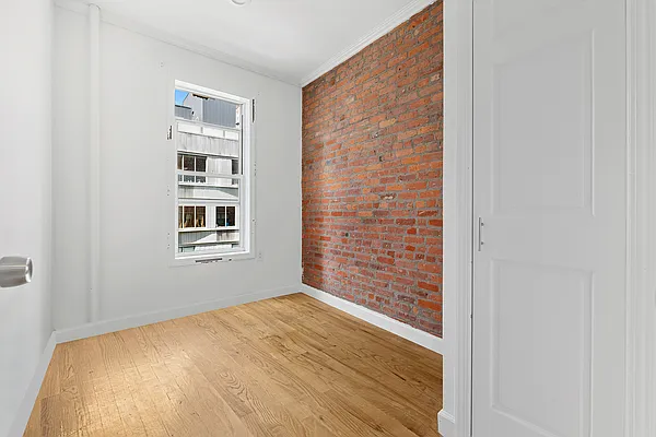 Rented by REAL New York | media 4