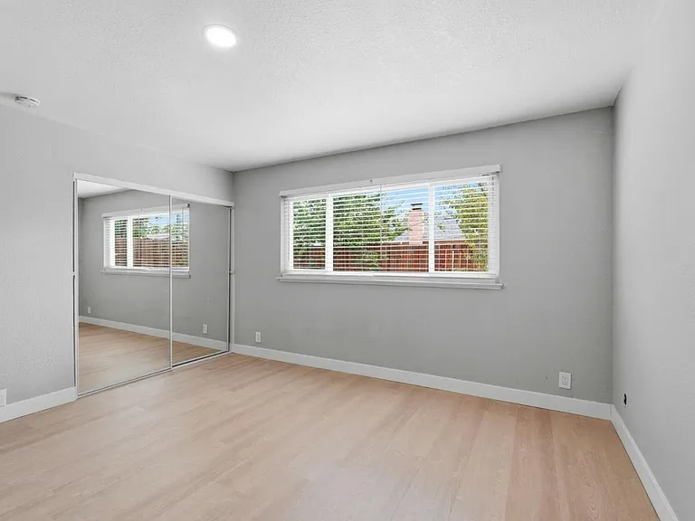 1857 Macduee Way — Photo 25