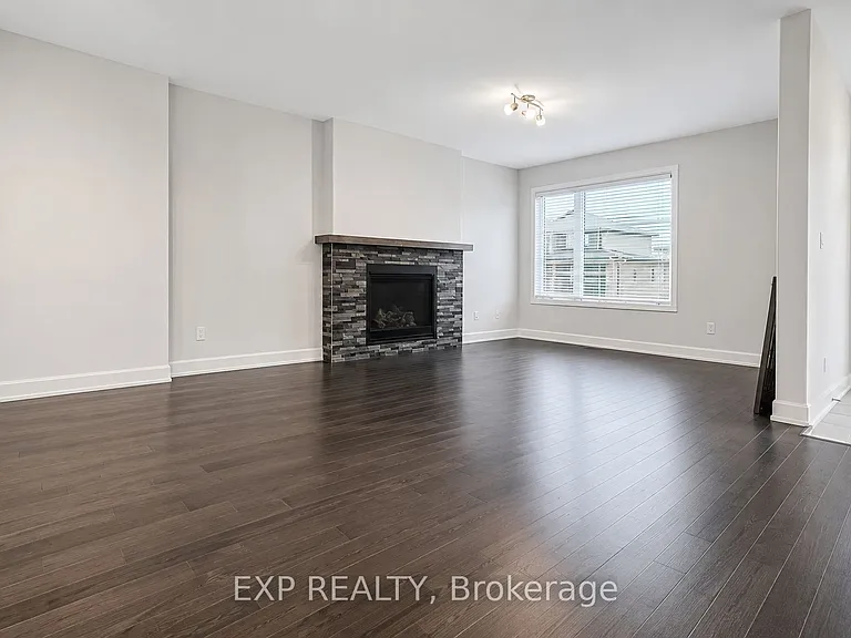 528 Lucent St — Photo 6