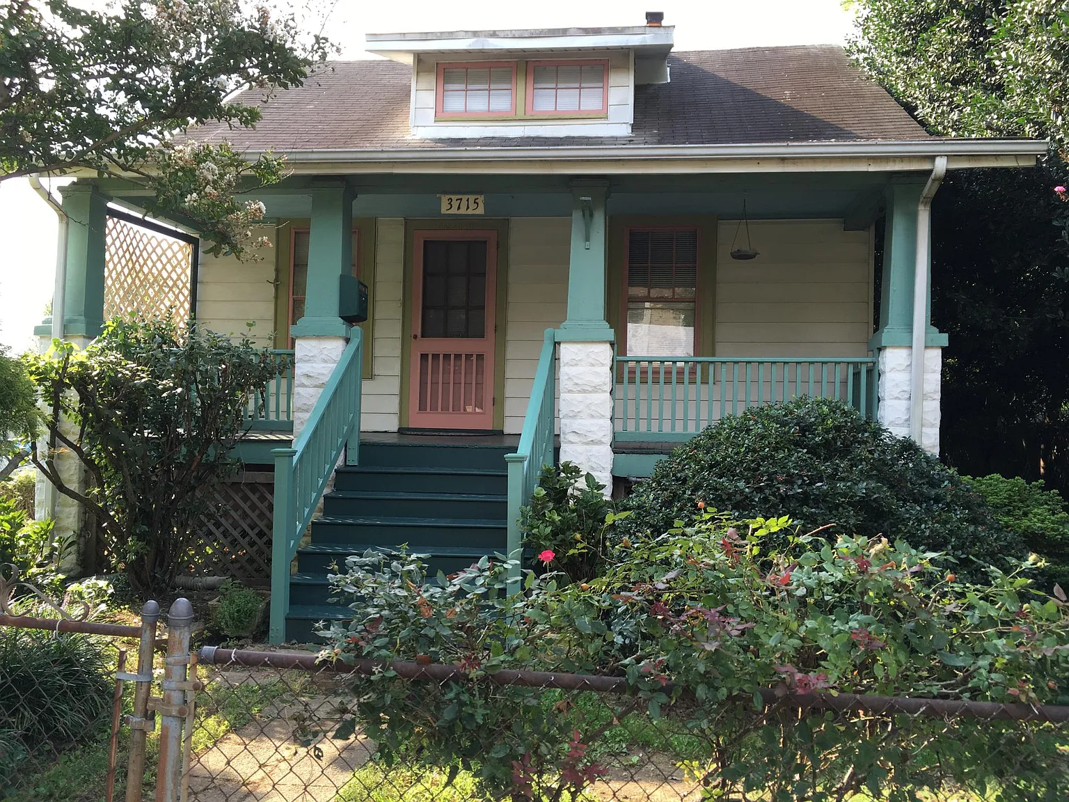 3715 Taylor St photo 1