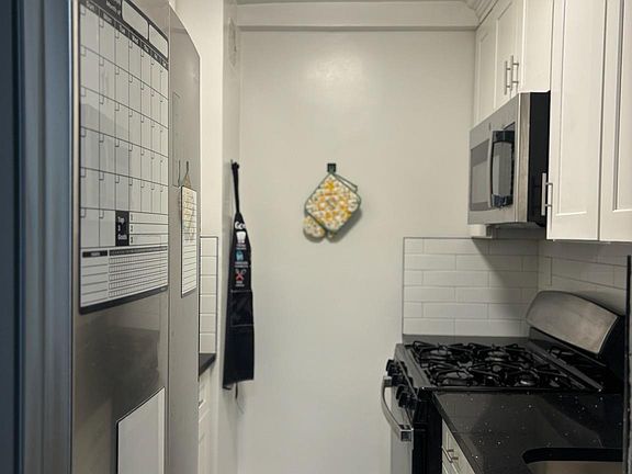 2nd image of 555 Bronx river Road #1k