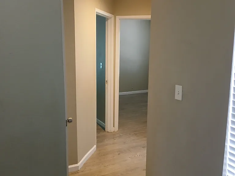4741 Knollpark Cir — Photo 14