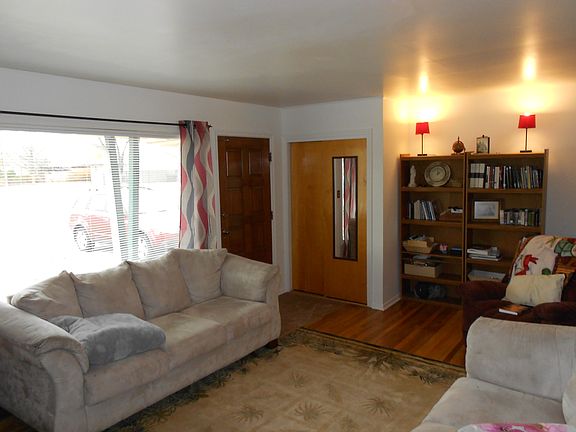 2nd image of 3325 S Hogan St