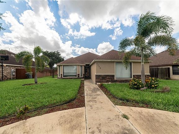 3rd image of 2208 Carla Marie Way