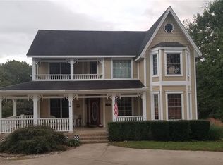 645 W Lancashire Blvd, Bella Vista, AR 72715