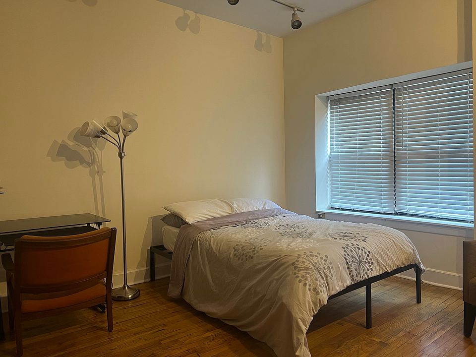 1st image of 28 W 105th St APT 3R