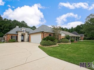 15854 Regent Ave, Greenwell Springs, LA 70739