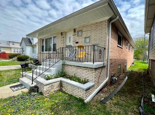9337 S Albany Ave, Evergreen Park, IL 60805