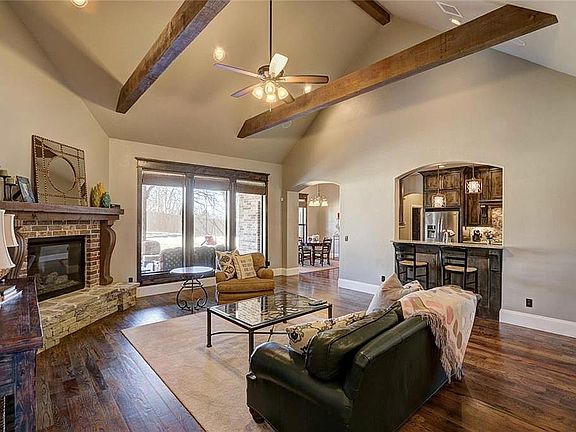 5th image of 10317 Berrywood Dr