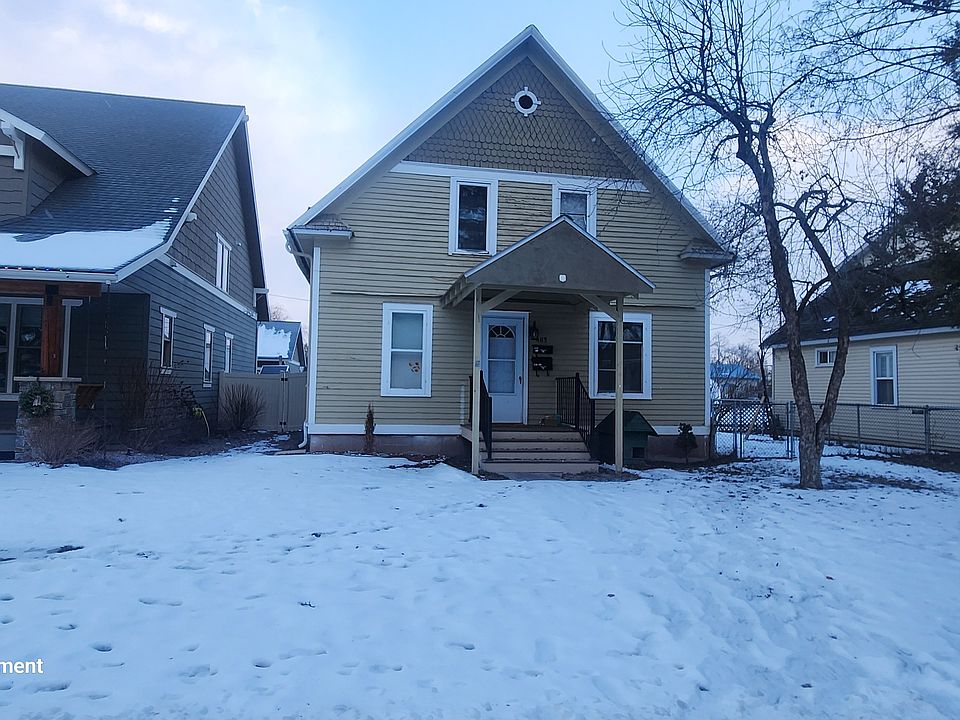 1st image of 483 5th Avenue East N #N