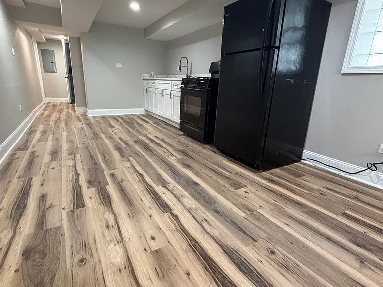 6233 S Claremont Ave #1B — Photo 3
