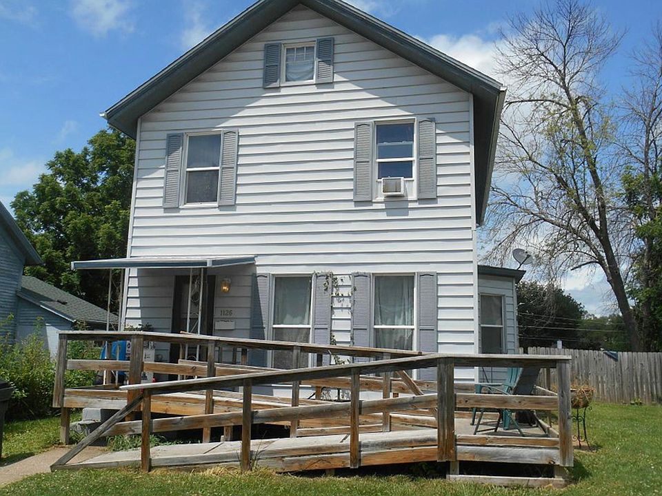 1st image of 1126 E 13th St