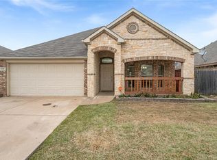 2016 Matador Ranch Rd, Fort Worth, TX 76134