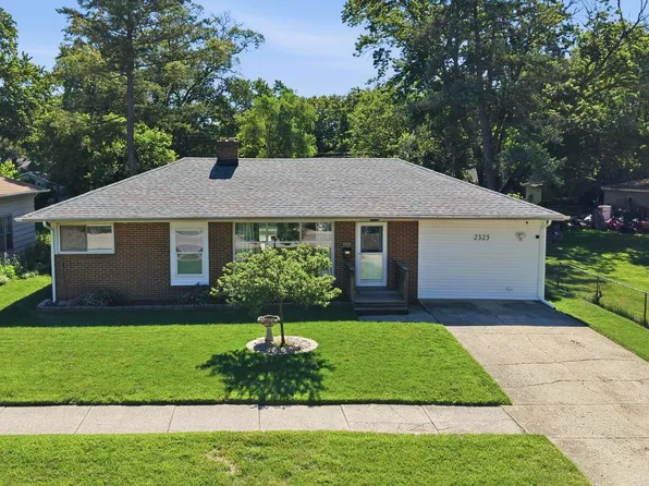2325 Vigo St, Lake Station, IN 46405
