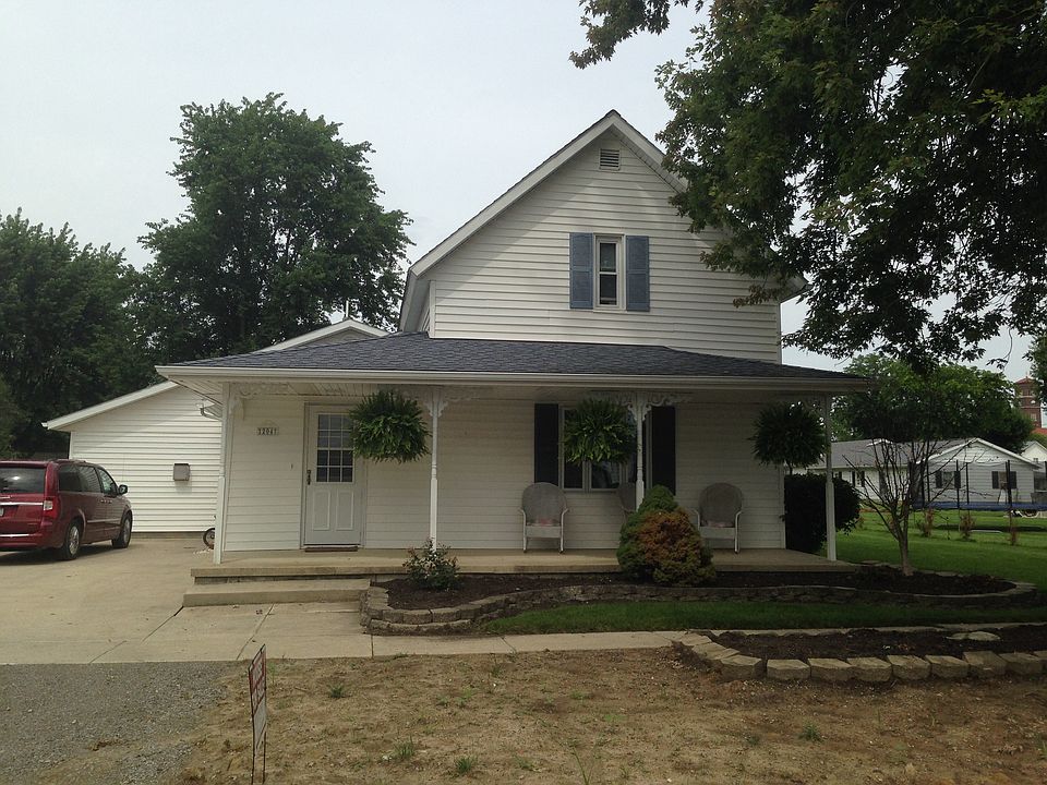 1st image of 204 West Plum Street