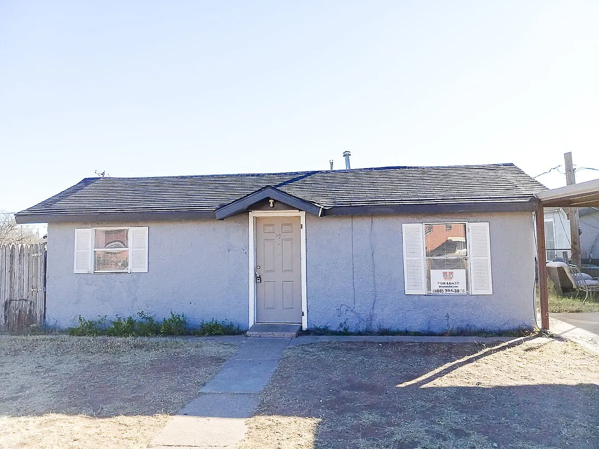 Building Photo - 710 9th St