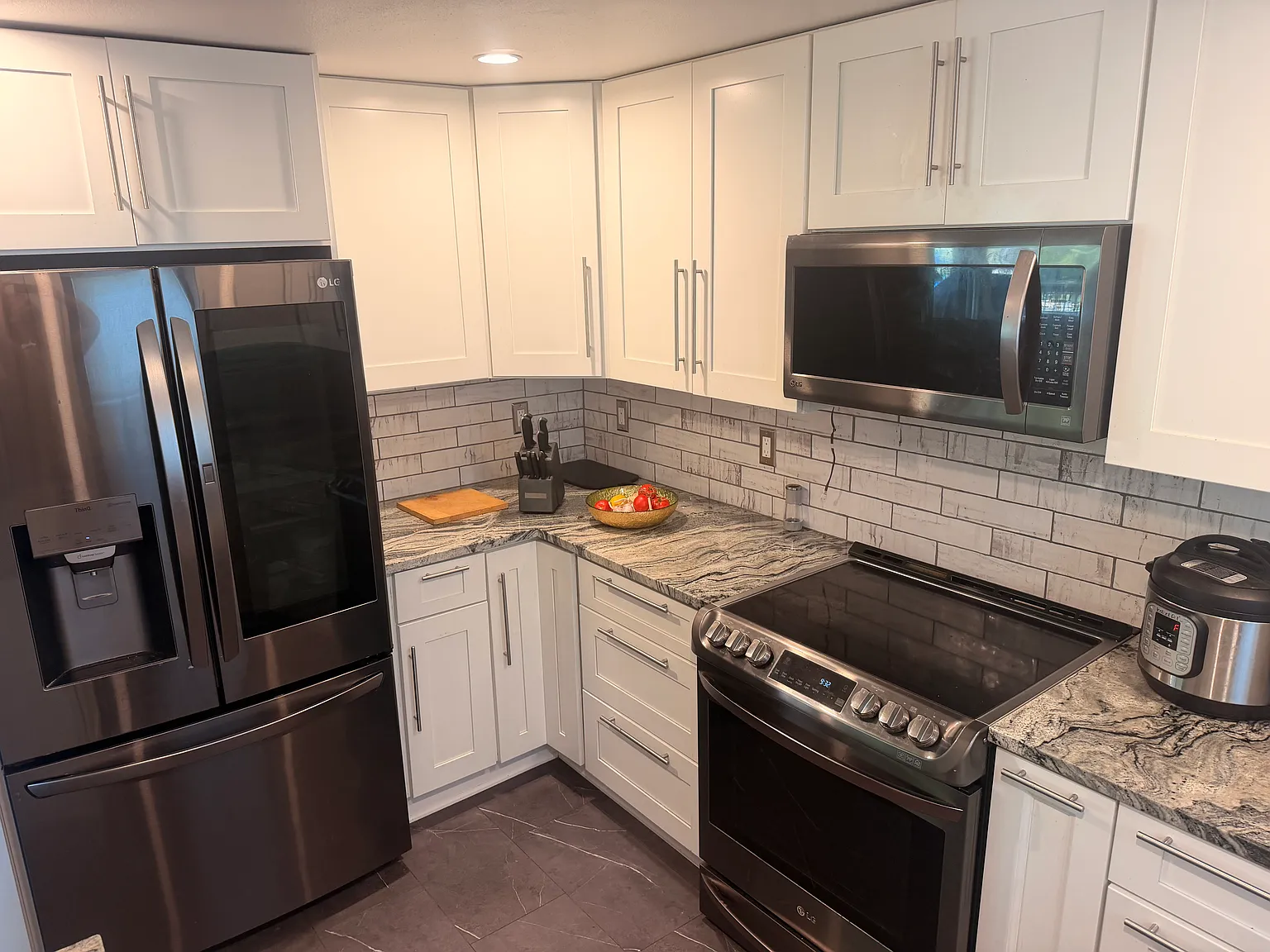 1129 NW South Shore Dr — Photo 4