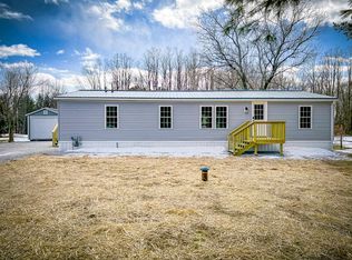 708 Lamkin St, Highgate, VT 05459