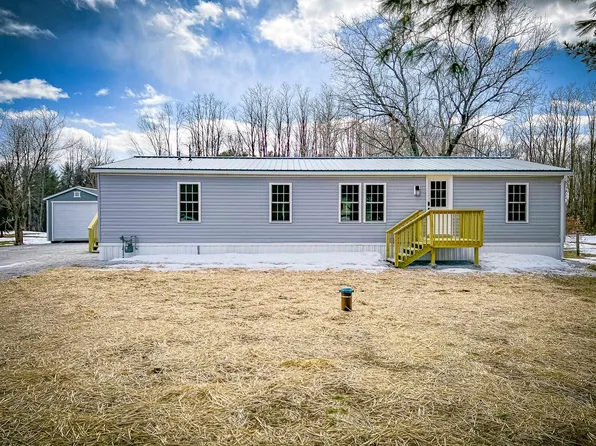 708 Lamkin Street, Highgate, VT 05459