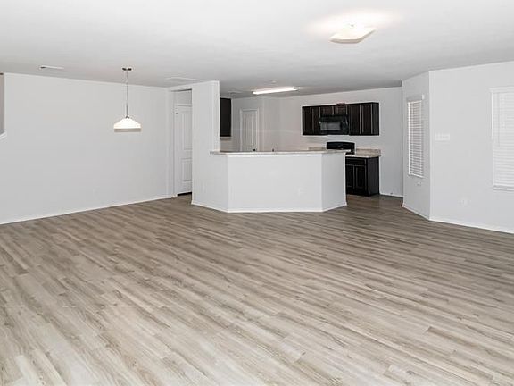 4th image of 14068 Lahontan Dr