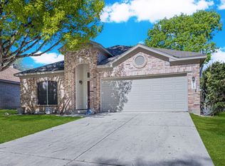 213 Tapwood Ln, Cibolo, TX 78108