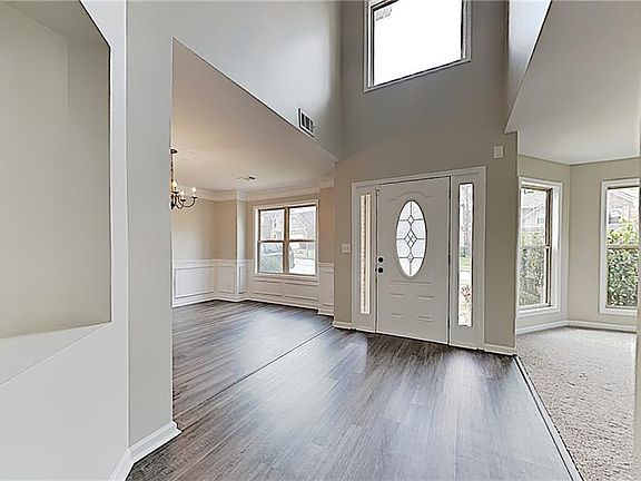 2nd image of 2387 Peach Shoals Cir