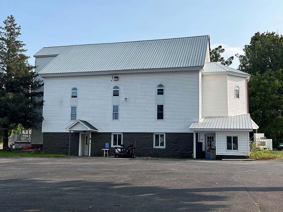 3 Main St, Brasher Falls, NY 13613 Zillow