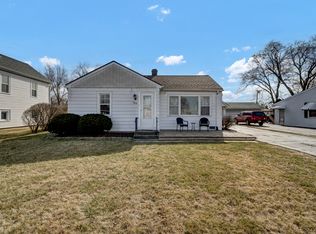 7419 W 75th St, Bridgeview, IL 60455