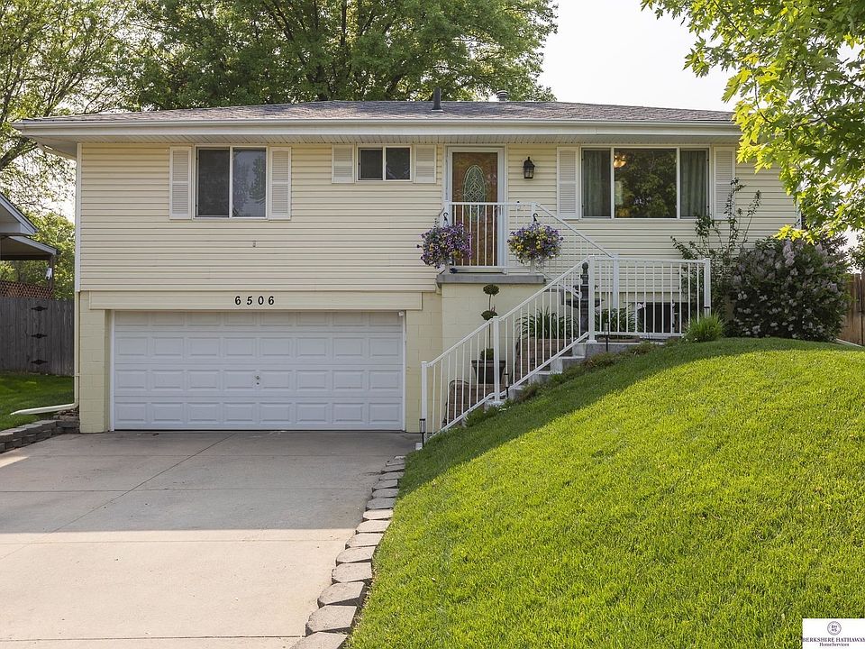 1st image of 6506 S 153rd St