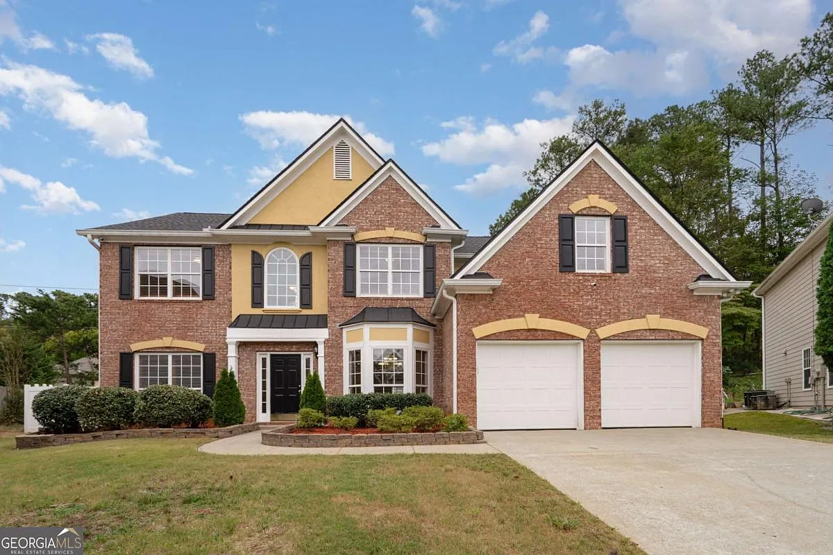 180 Parkstone Way photo 1