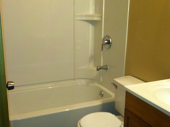 332 Lanark bath_11262013