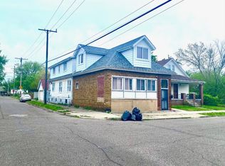 4540 Fredro St, Hamtramck, MI 48212
