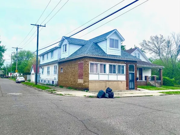 4540 Fredro St, Hamtramck, MI 48212