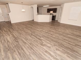 5452 Quail Cove Ln, Houston, TX 77053