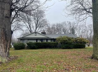 1681 Trinity Rd, Madison, OH 44057