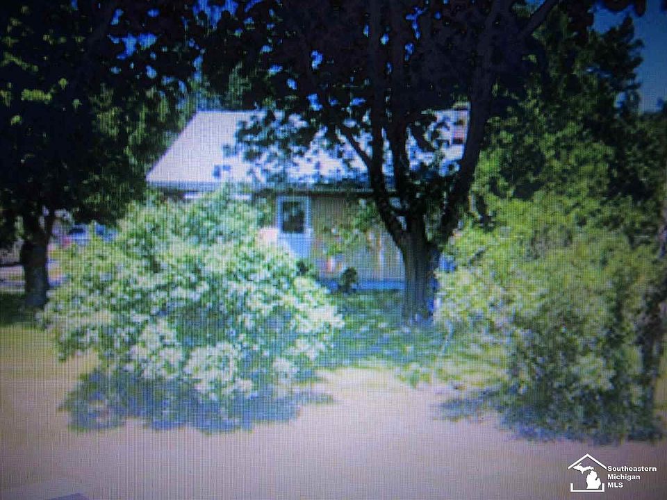 2620 W Samaria Rd, Temperance, MI 48182 Zillow